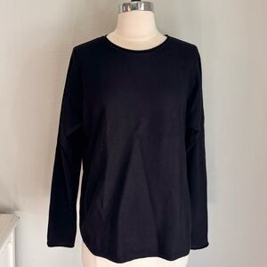 Cynthia Rowley Lightweight Knit Dolman Sleeve Curved Hem Sweater, Black, M NWT